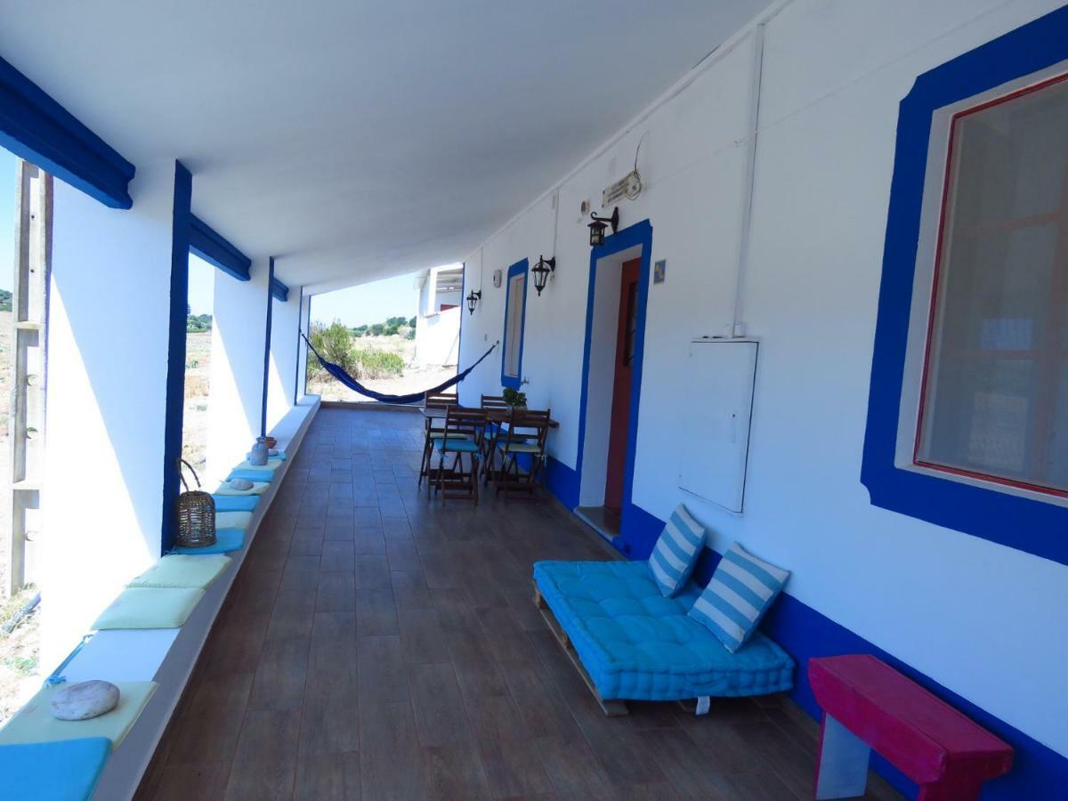 Vale Do Boto-Quinta Com 3 Casas Villa คาสโตรมาริม ภายนอก รูปภาพ